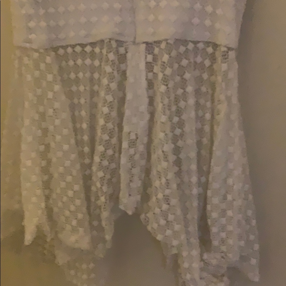 Top - Picture 3 of 4